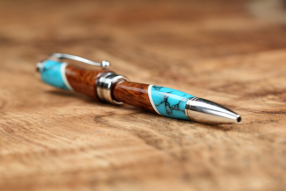 HLT_pens_034