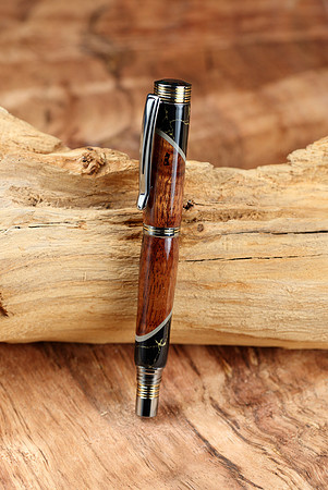 HLT_pens_017