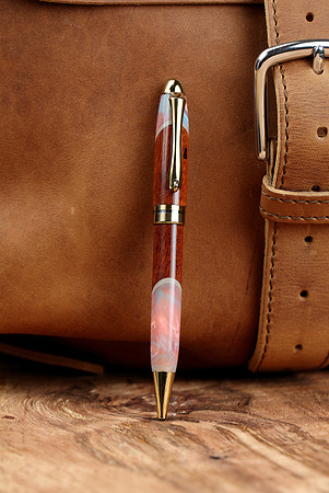 HLT_pens_040