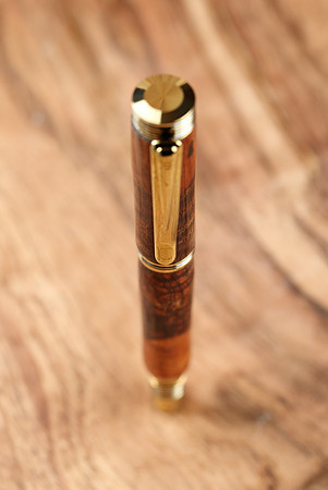 HLT_pens_015