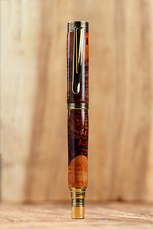 HLT_pens_014