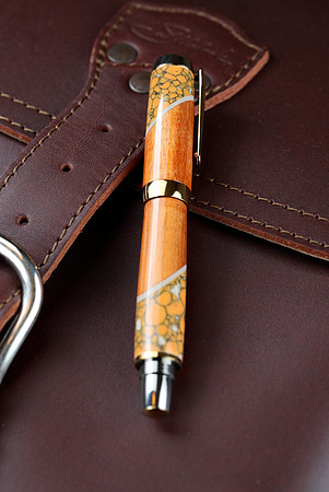 HLT_pens_021